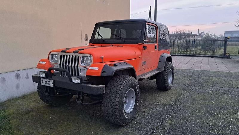 Usata Jeep Wrangler 105 CV (77 kW) 1992 SUV