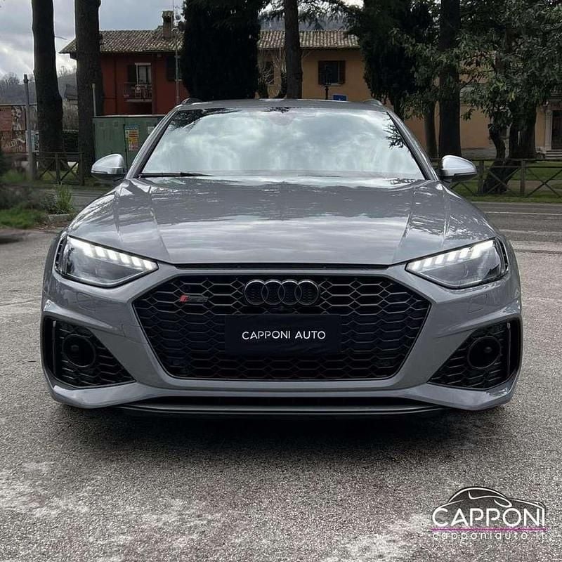 Usata Audi RS4 Ambiente 450 CV (330 kW) 2022 Grigio Station wagon