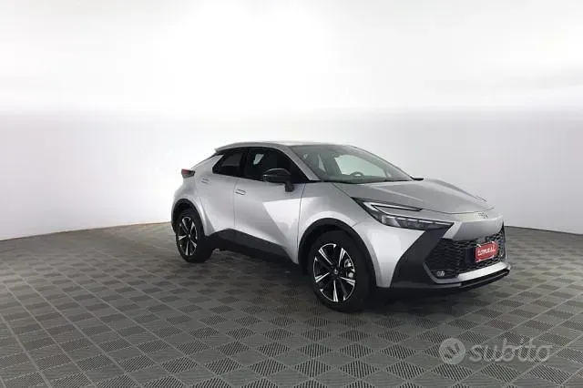Nuova Toyota C-HR Trend 98 CV (72 kW) 2026 Grigio SUV
