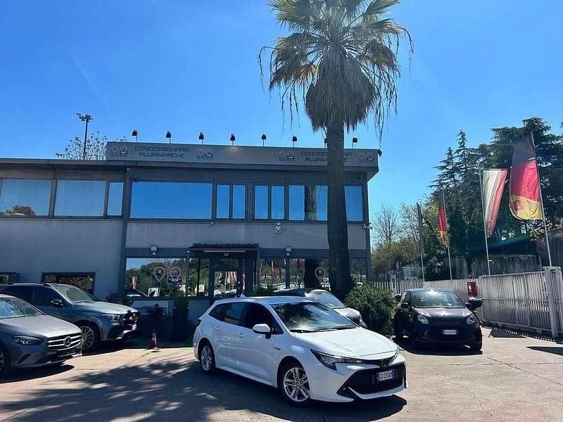 Usata Toyota Corolla Active 98 CV (72 kW) 2021 Other Station wagon