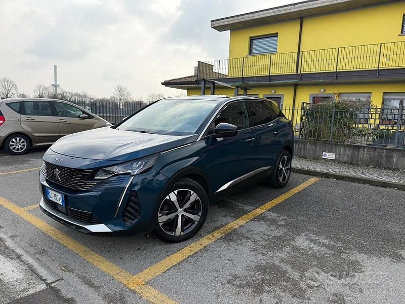 Usata Peugeot 3008 131 CV (96 kW) 2022 Blu SUV