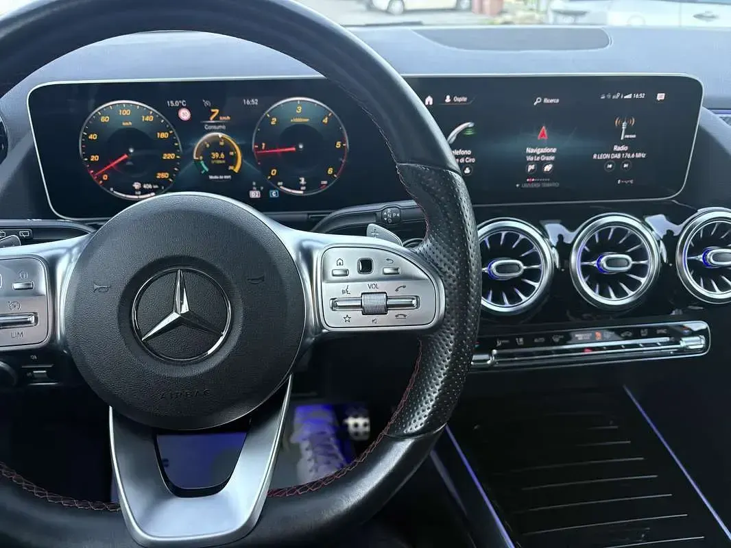 Usata Mercedes GLA200 Premium 150 CV (110 kW) 2021 SUV