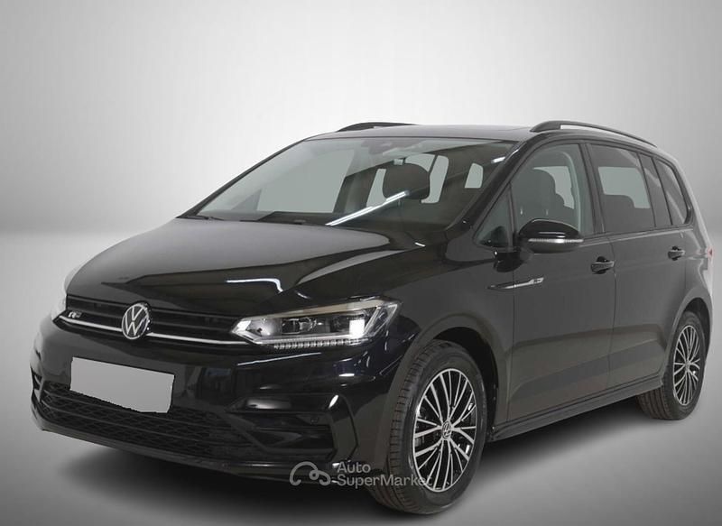 Usata VW Touran Highline 151 CV (111 kW) 2025 Nero Monovolume