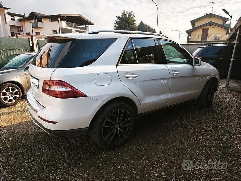Usata Mercedes ML250 Premium 204 CV (150 kW) 2013 Bianco SUV