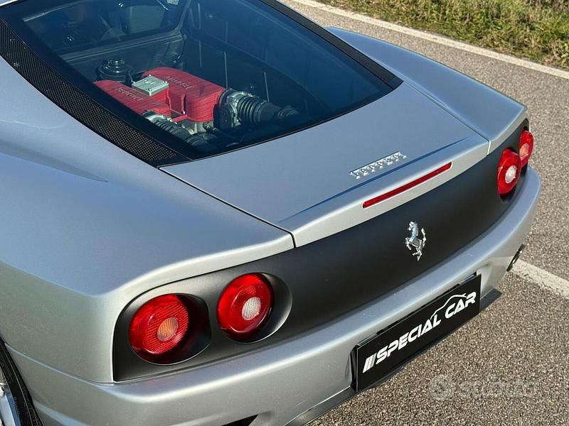 Usata Ferrari 360 400 CV (294 kW) 2003 Grigio Coupé