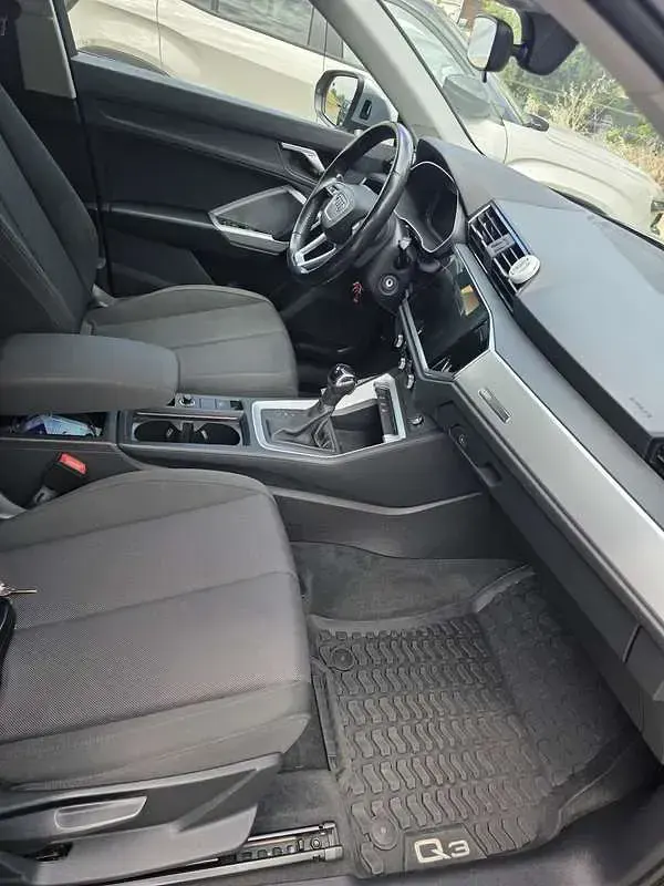 Usata Audi Q3 Ambiente 150 CV (110 kW) 2020 SUV