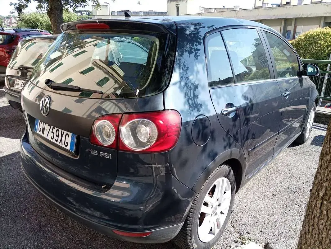 Usata VW Golf Comfortline 116 CV (85 kW) 2006 Blu/azzurro Monovolume