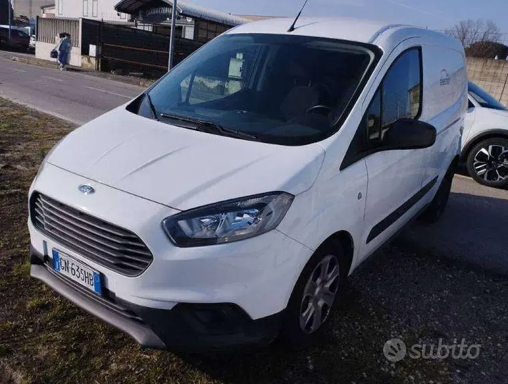Usata Ford Transit Trend 101 CV (74 kW) 2023 Bianco Furgone