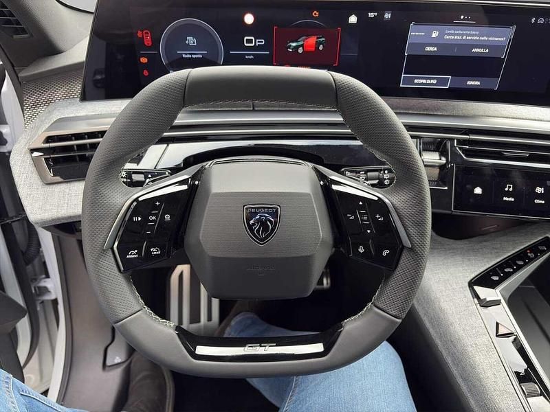 Nuova Peugeot 5008 GT 136 CV (100 kW) 2025 Nero SUV