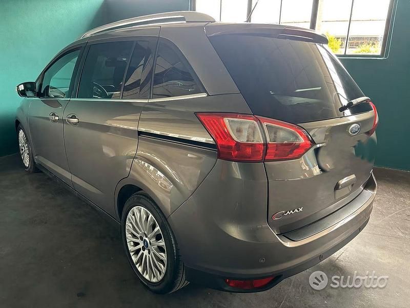 Usata Ford C-MAX 163 CV (119 kW) 2015 Grigio Monovolume
