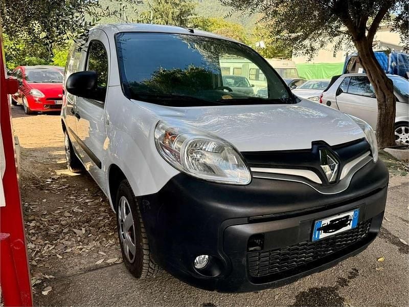 Bianco Usata 2018 Renault Kangoo Expression Furgone | 8900 € (Buon prezzo) - Immagine 1/4