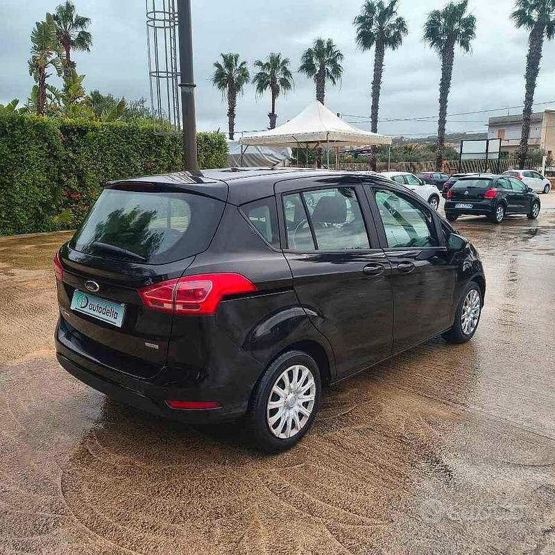 Usata Ford B-MAX 100 CV (73 kW) 2013 Nero Monovolume