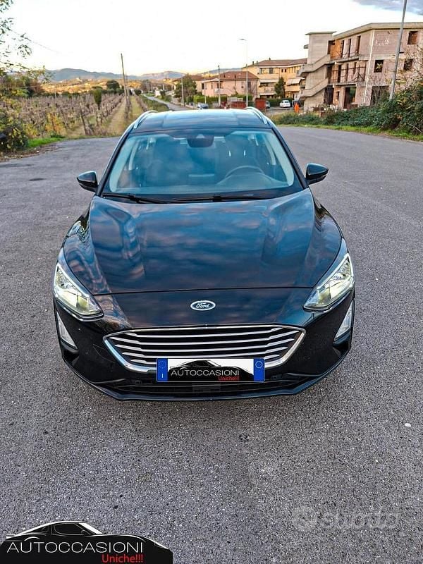 Usata Ford Focus Active 120 CV (88 kW) 2021 Nero Station wagon