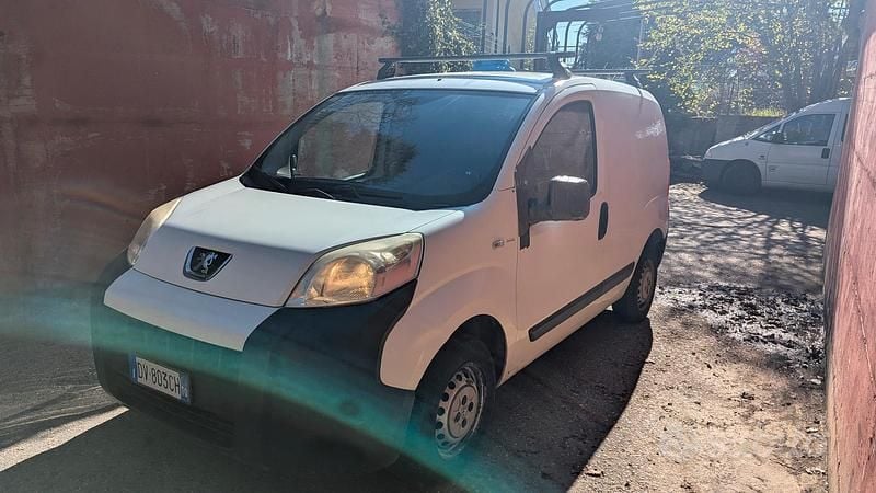 Usata Peugeot Bipper 70 CV (51 kW) 2009 Monovolume