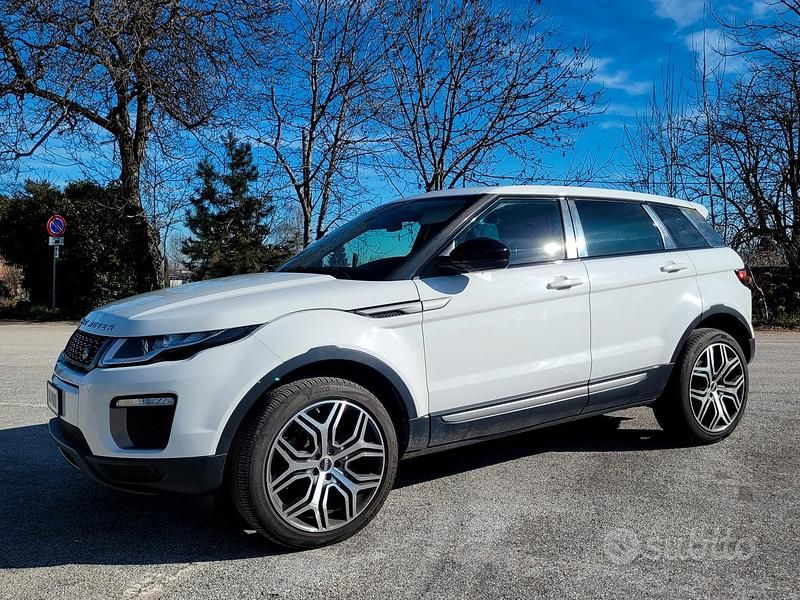 Usata Land Rover Range Rover evoque 150 CV (110 kW) 2016 Bianco SUV