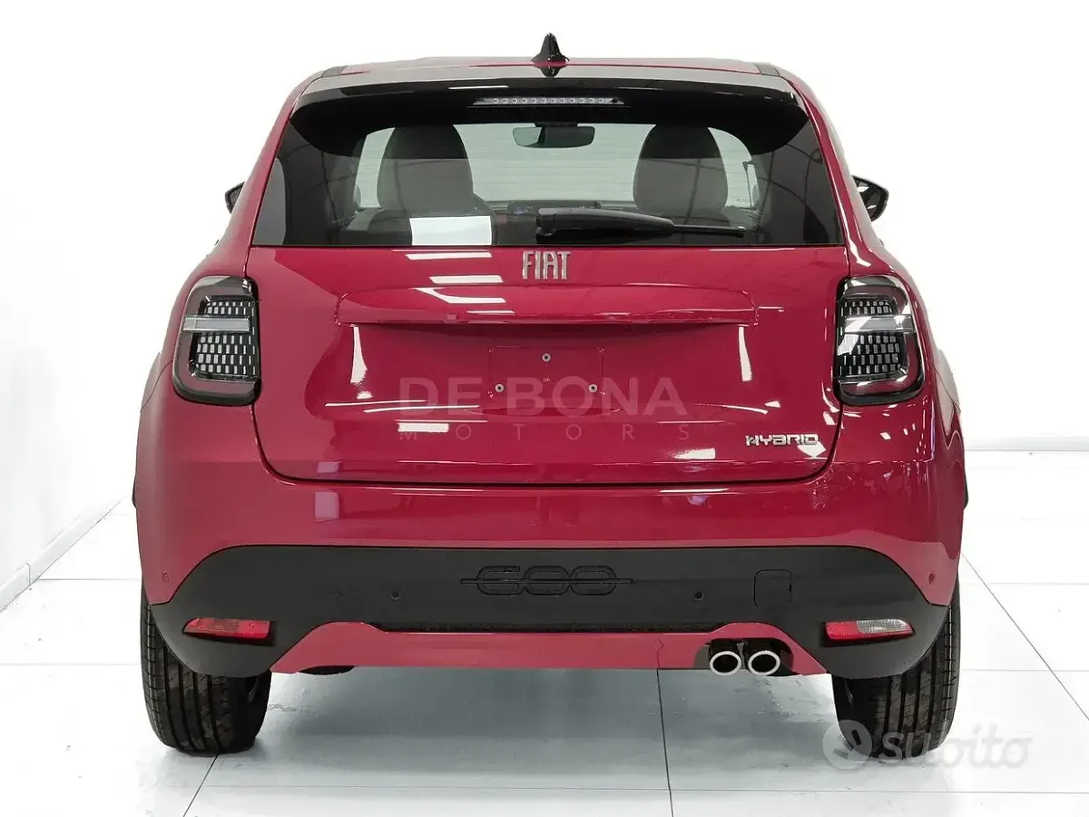 Nuova Fiat 600 Icon 145 CV (106 kW) 2025 SUV