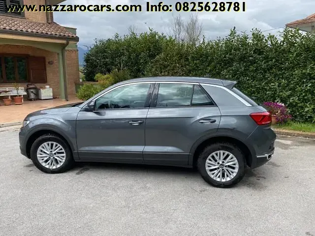 Usata VW T-Roc Business 150 CV (110 kW) 2021 Grigio SUV