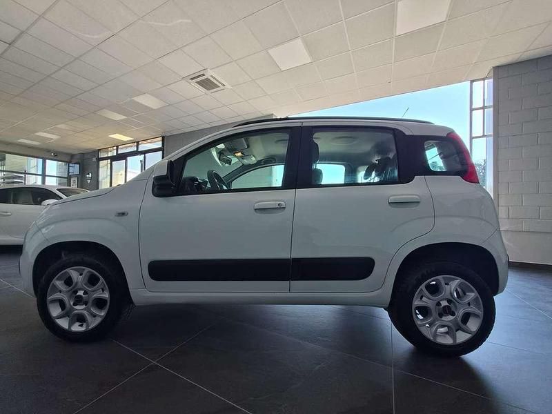 Usata Fiat Panda Lounge 80 CV (58 kW) 2015 Bianco Utilitaria