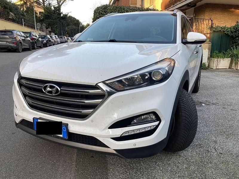 Usata Hyundai Tucson Xpossible 116 CV (85 kW) 2015 Bianco SUV