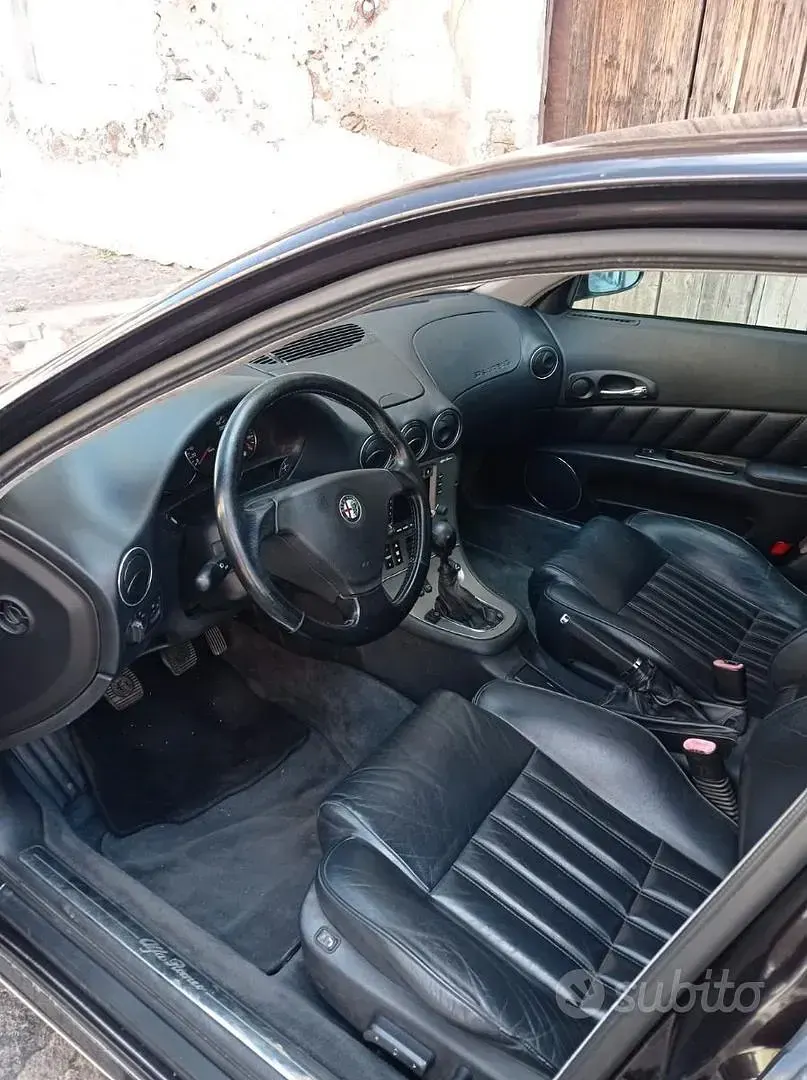 Usata Alfa Romeo 166 190 CV (139 kW) 1998 Nero Berlina