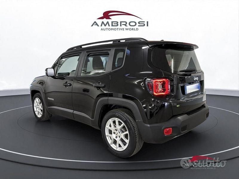 Usata Jeep Renegade Summit 131 CV (96 kW) 2024 Nero SUV