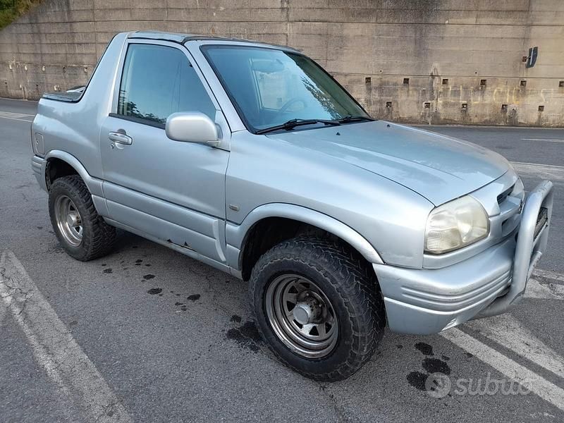 Usata Suzuki Vitara 1993 Grigio SUV
