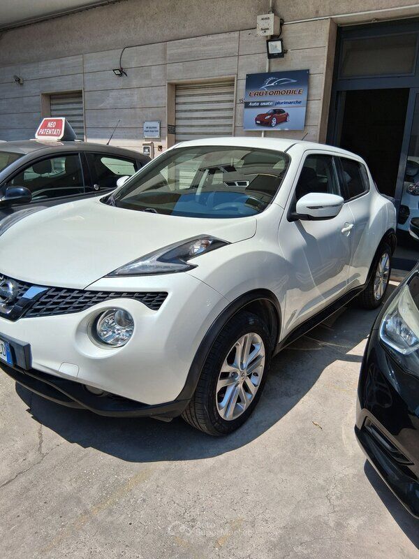 Bianco Usata 2015 Nissan Juke SUV | 9000 € (Buon prezzo) - Immagine 1/4