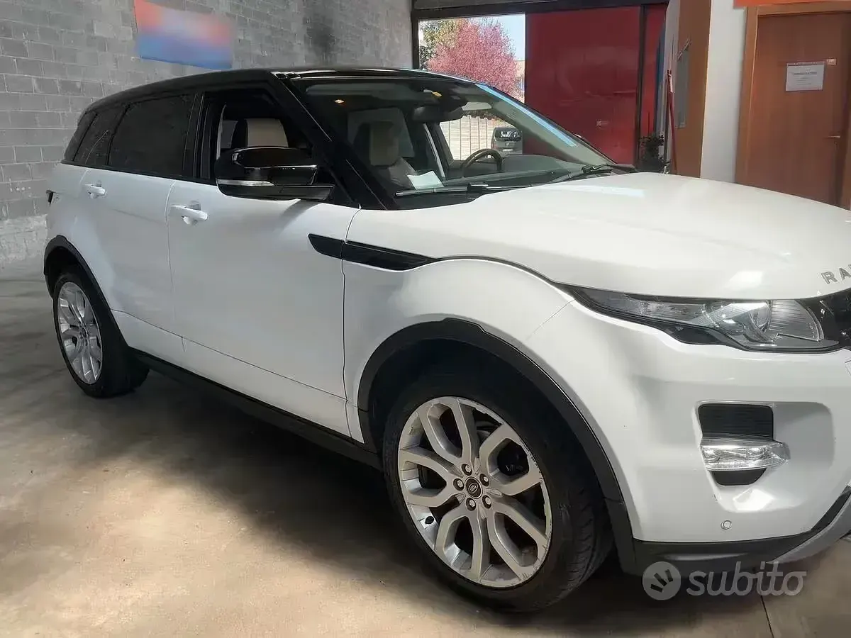 Usata Land Rover Range Rover evoque Dynamic 150 CV (110 kW) 2013 Bianco SUV