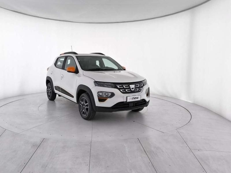 Usata Dacia Spring Expression 19 kW (26 CV) 2023 Bianco kaolin Utilitaria