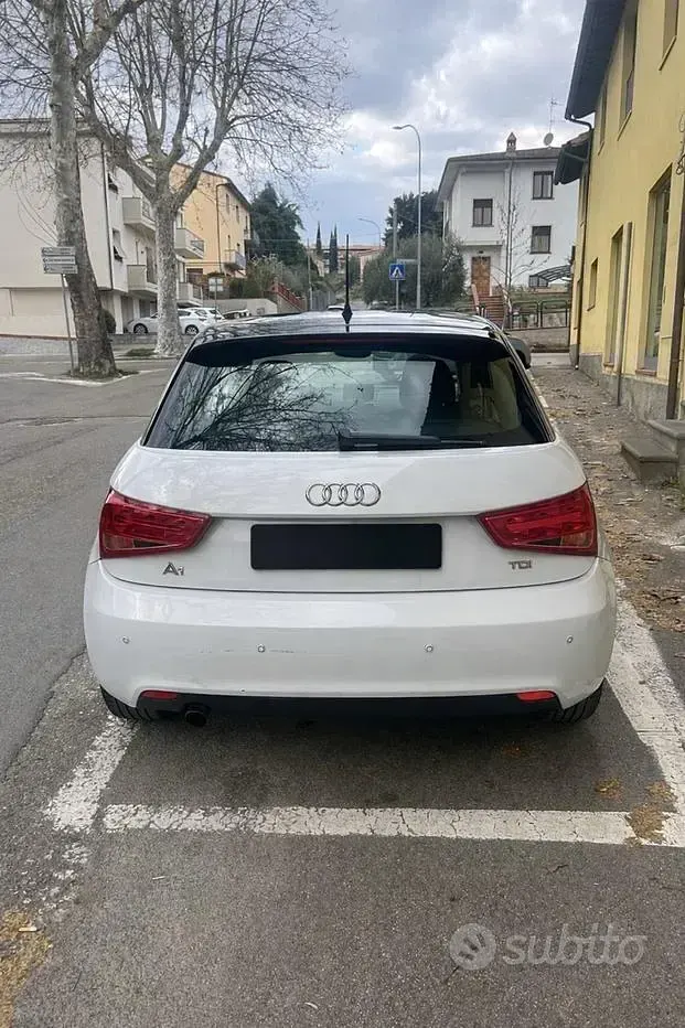 Usata Audi A1 116 CV (85 kW) 2014 Bianco Utilitaria