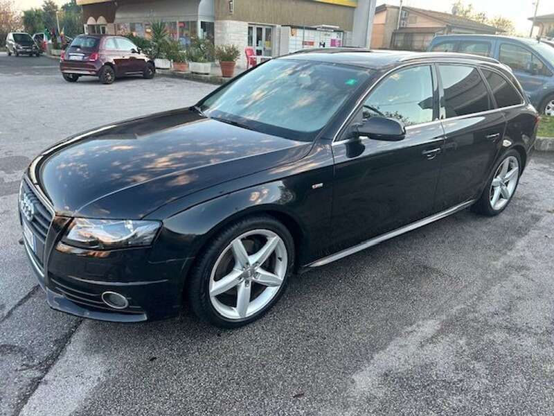 Usata Audi A4 Advanced 143 CV (105 kW) 2011 Nero Station wagon