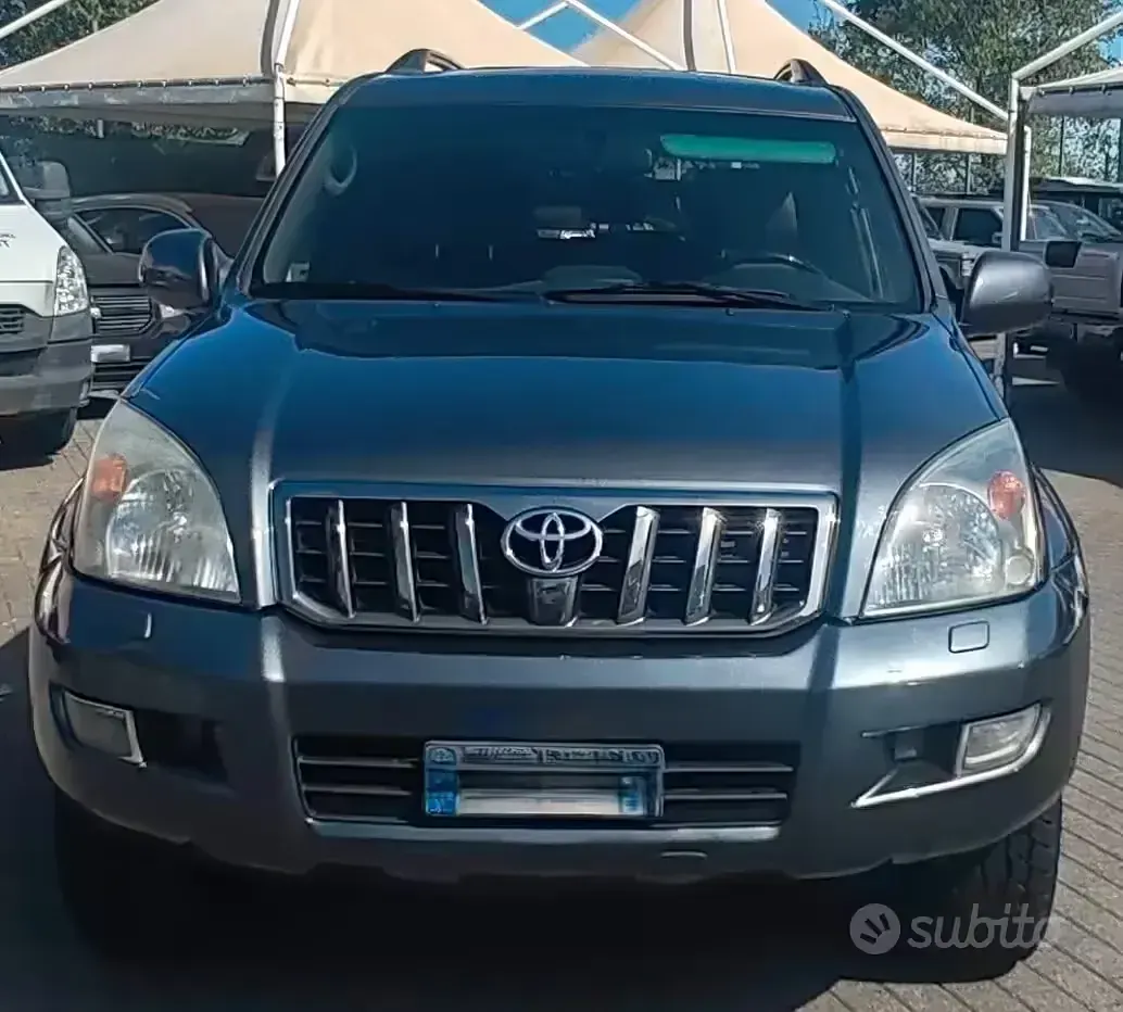 Usado Toyota Land Cruiser 173 CV (127 kW) 2009 Gris SUV