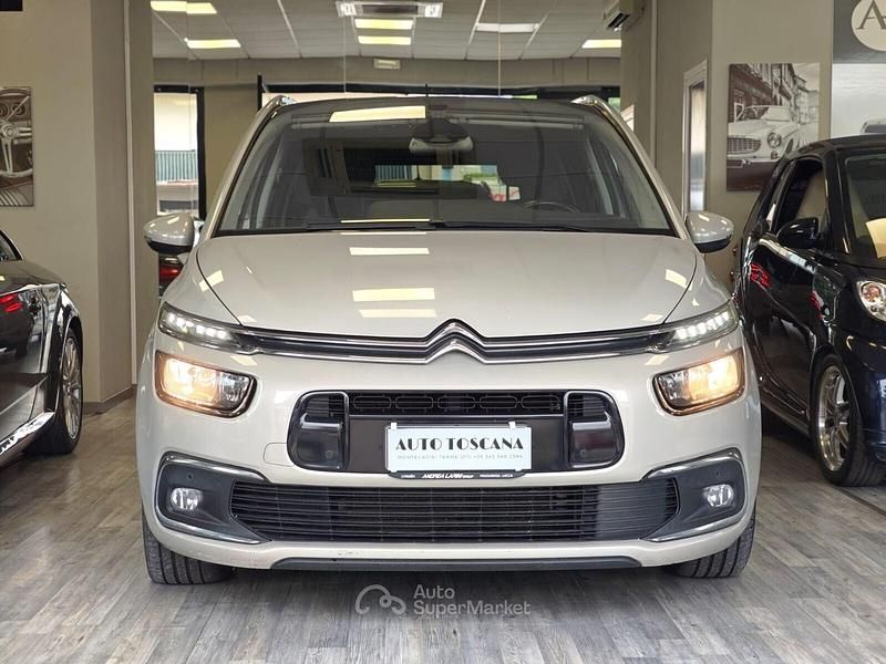 Begagnad Citroën C4 Picasso Shine 120 HK (88 kW) 2018 Beige Minibuss