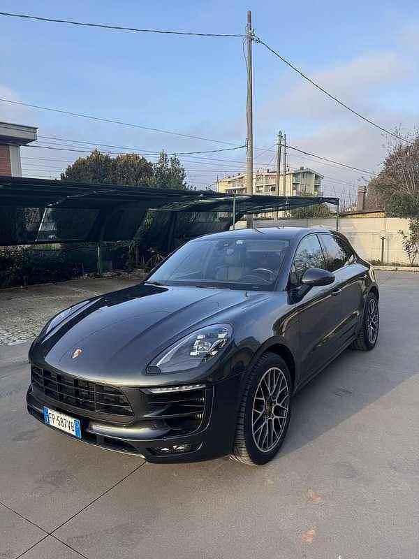 Usata 2018 Porsche Macan SUV | 43.900 € (Buon prezzo) - Immagine 1/4