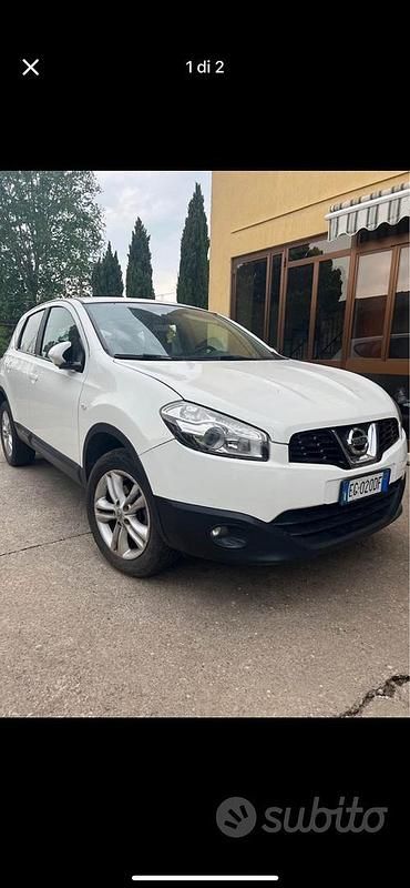 Bianco Usata 2011 Nissan Qashqai SUV | 7500 € (Molto cara) - Immagine 1/2