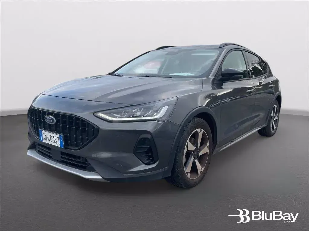 Begagnad Ford Focus ST-Line 125 HK (91 kW) 2023 Grå Sedan