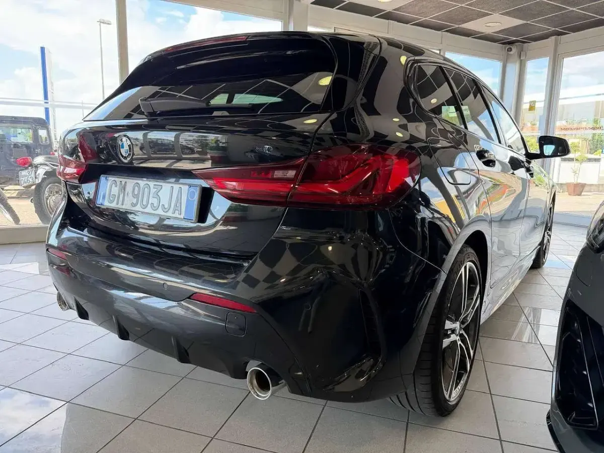 Usata BMW 118 M Sport 150 CV (110 kW) 2023 Nero Utilitaria