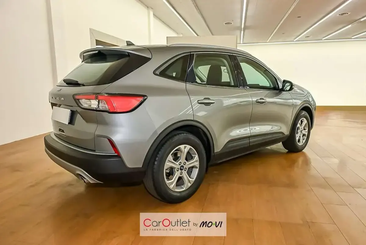Usata Ford Kuga Business Edition 120 CV (88 kW) 2021 Vari colori SUV