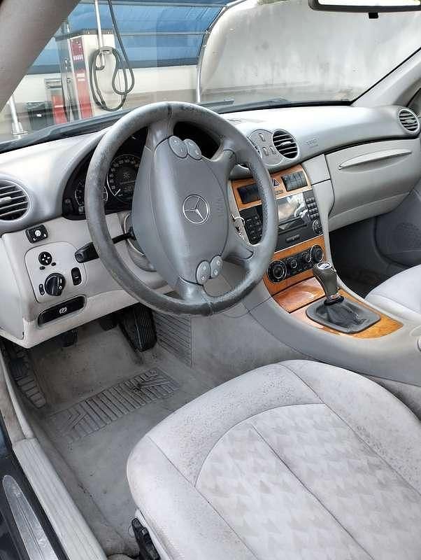 Usata Mercedes CLK200 Elegance 163 CV (119 kW) 2005 Coupé