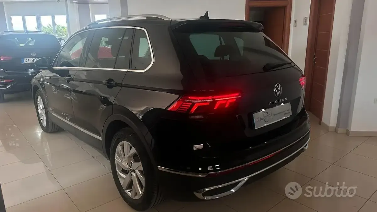 Usata VW Tiguan Elegance 150 CV (110 kW) 2021 Nero SUV