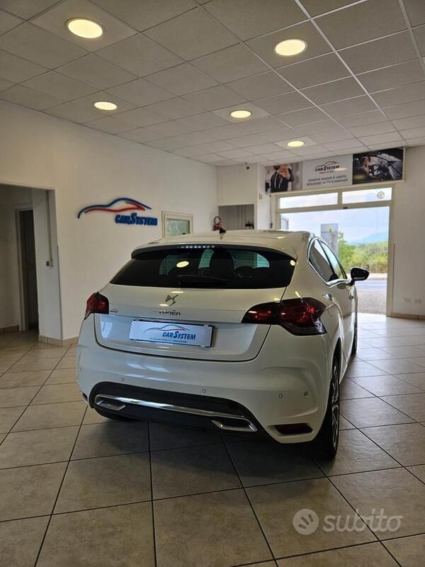 Usata DS Automobiles DS4 Chic 111 CV (81 kW) 2012 Bianco Berlina