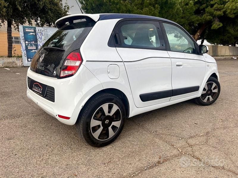 Gebraucht Renault Twingo SE 71 PS (52 kW) 2018 Weiß Kleinwagen