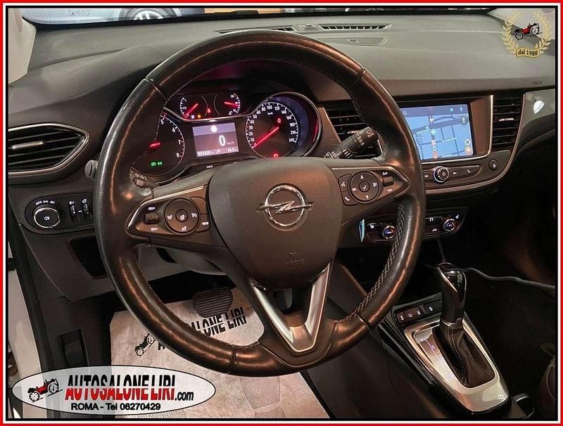 Usata Opel Crossland Elegance 131 CV (96 kW) 2022 Bianco SUV