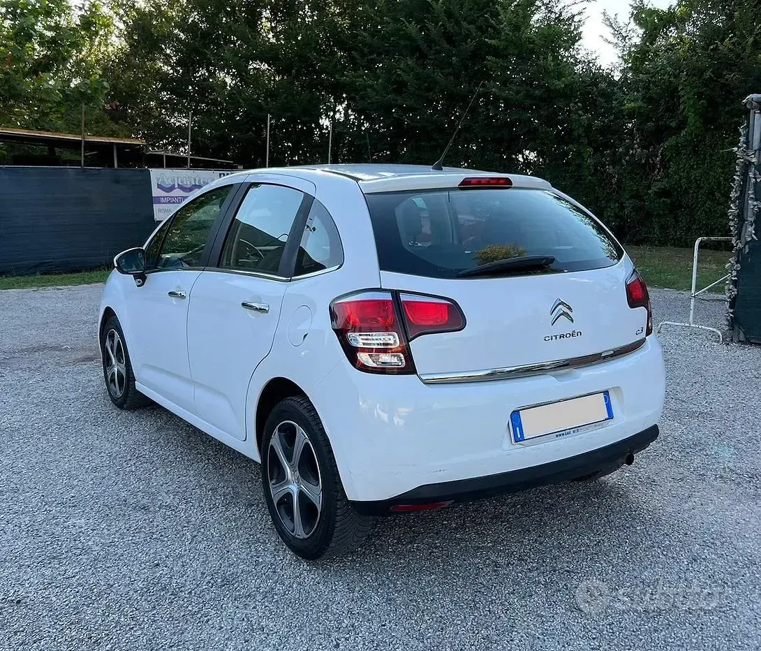 Usata Citroën C3 82 CV (60 kW) 2016 Bianco Utilitaria