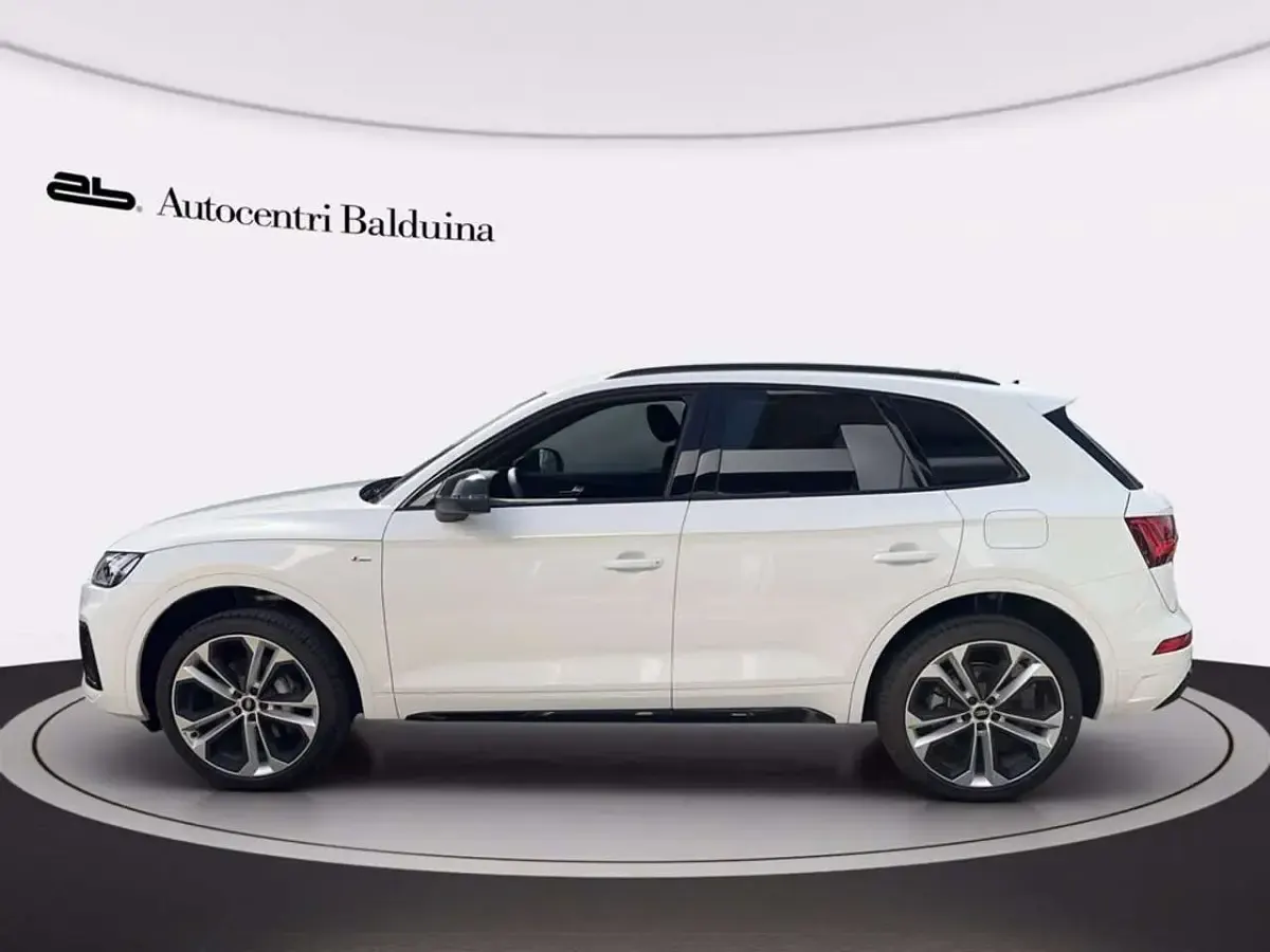 Gebraucht Audi Q5 Ambiente 367 PS (269 kW) 2024 Weiß SUV