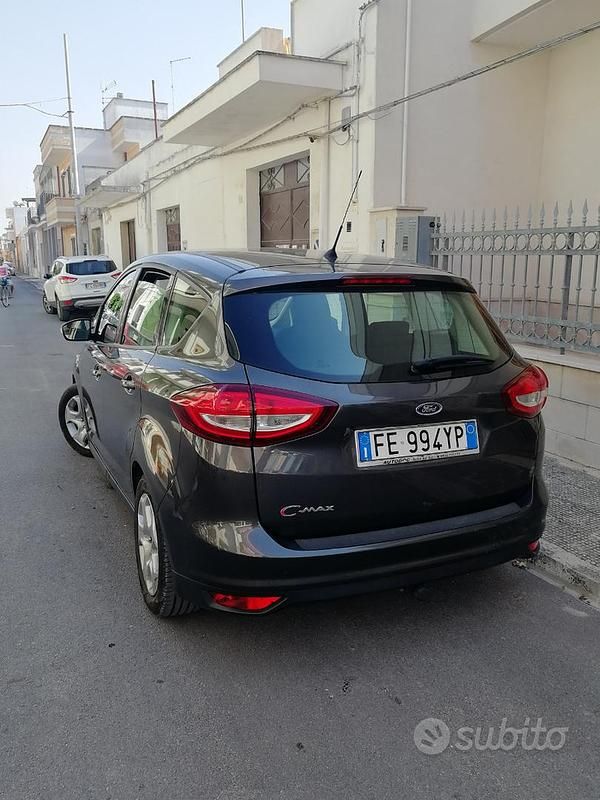 Usata Ford C-MAX 120 CV (88 kW) 2016 Grigio Monovolume