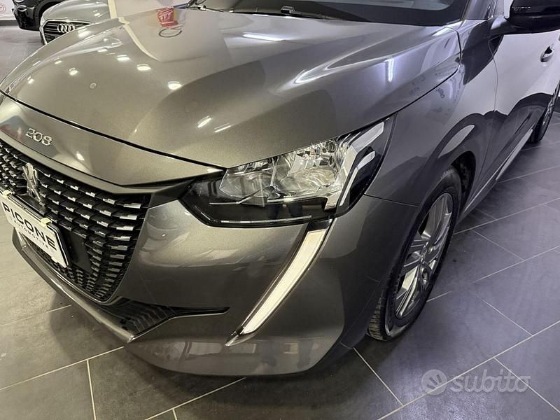Usata Peugeot 208 Active 75 CV (55 kW) 2022 Grigio Utilitaria