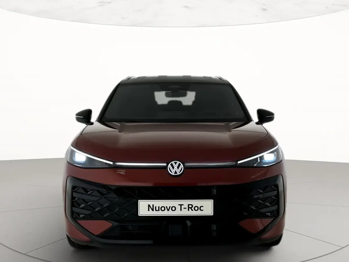 Nuova VW T-Roc R-line 150 CV (110 kW) 2026 Flame red metallizzato nero SUV