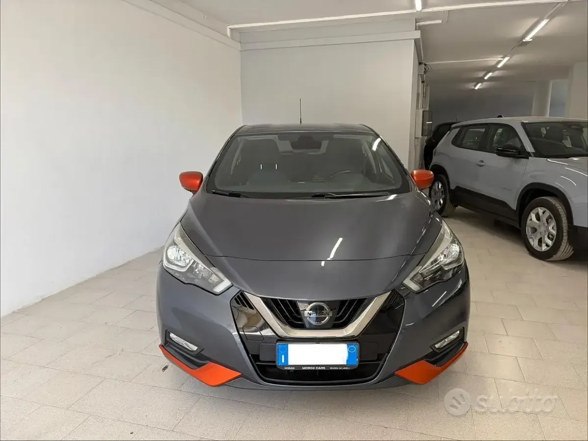 Usata Nissan Micra N-Connecta 90 CV (66 kW) 2017 Grigio Utilitaria