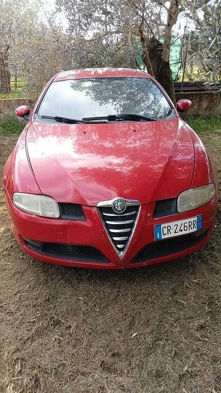 Usata Alfa Romeo GT 150 CV (110 kW) 2005 Rosso Coupé